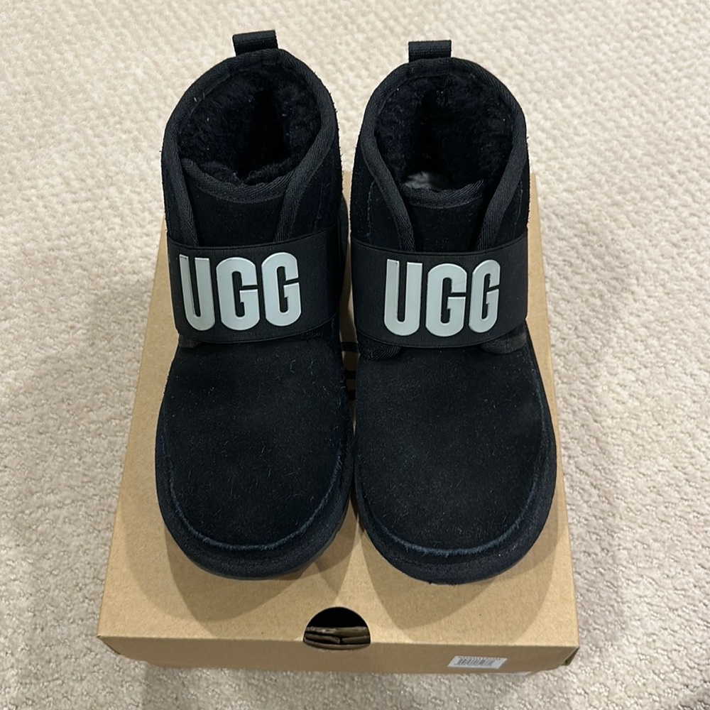 UGG K Neumel II Graphic - Black